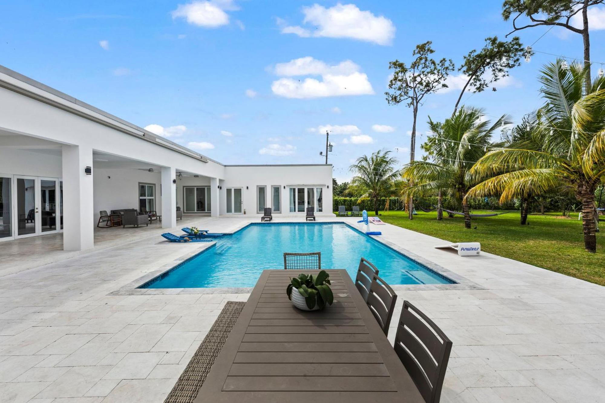 Ideal For Families The White House Of Miami Close To Miami Beaches And The Keys West Princeton Exterior photo
